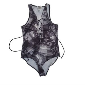 MADISON & BERKELEY marbled black swirl print‎ lace up bodysuit M